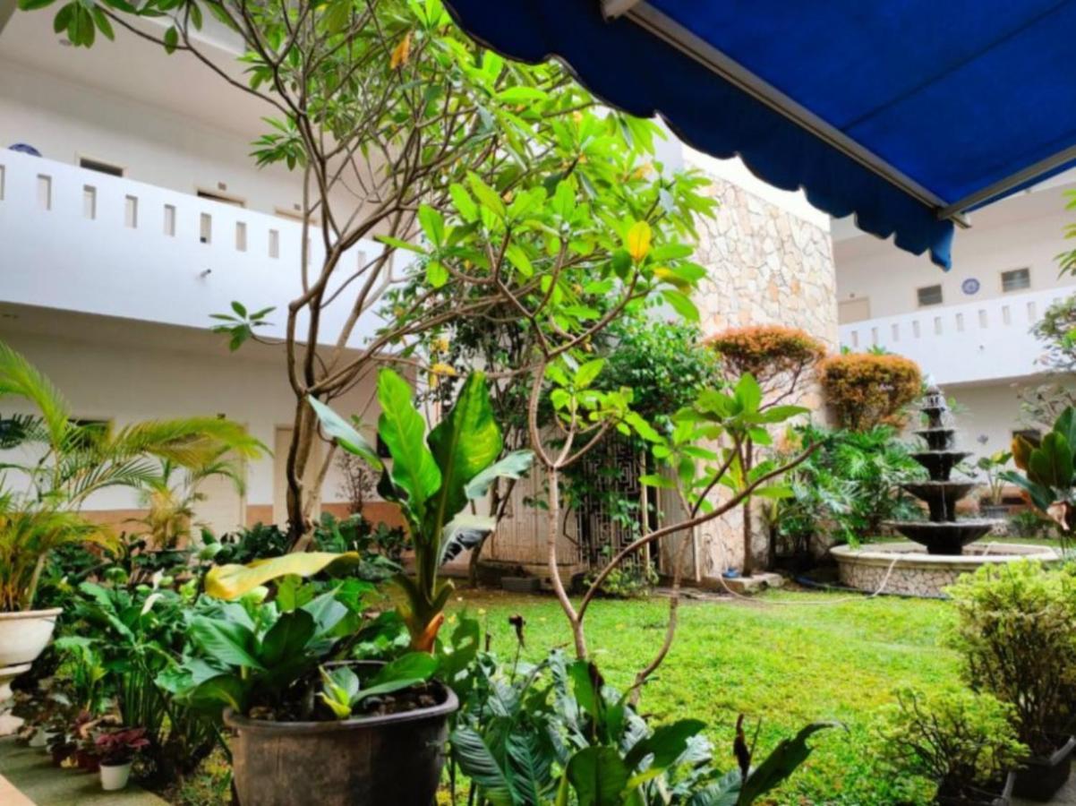 Roemah Moesi Hotel Medan Exterior foto