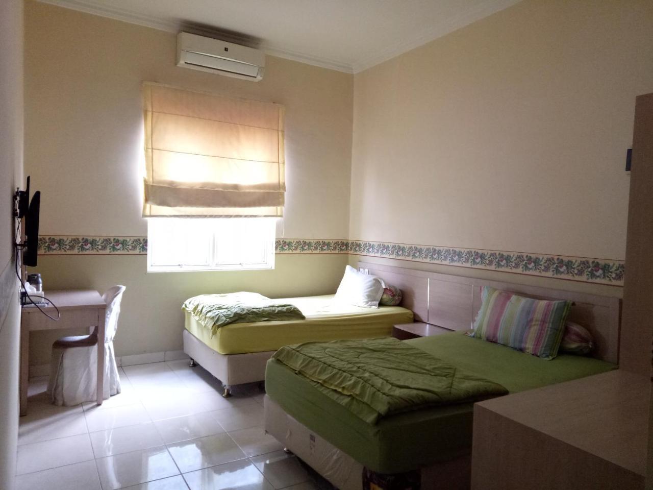 Roemah Moesi Hotel Medan Exterior foto